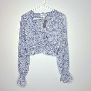 Loveriche women’s size large morning in France blouse